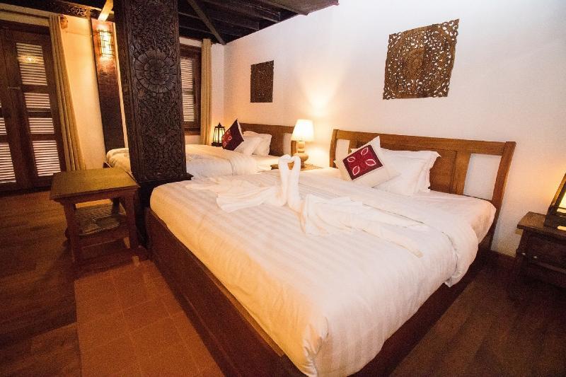 Royal Peacock Boutique Hotel Luang Prabang Dış mekan fotoğraf